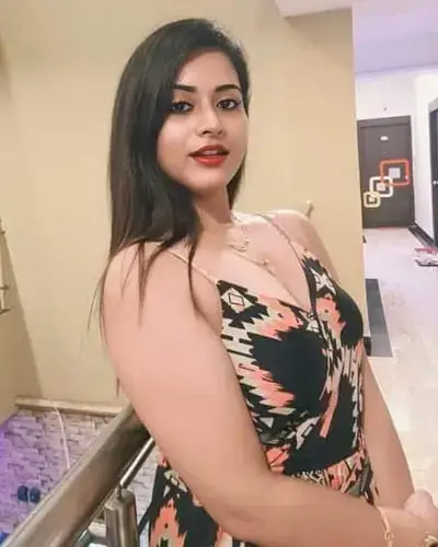 Call Girls in Etah